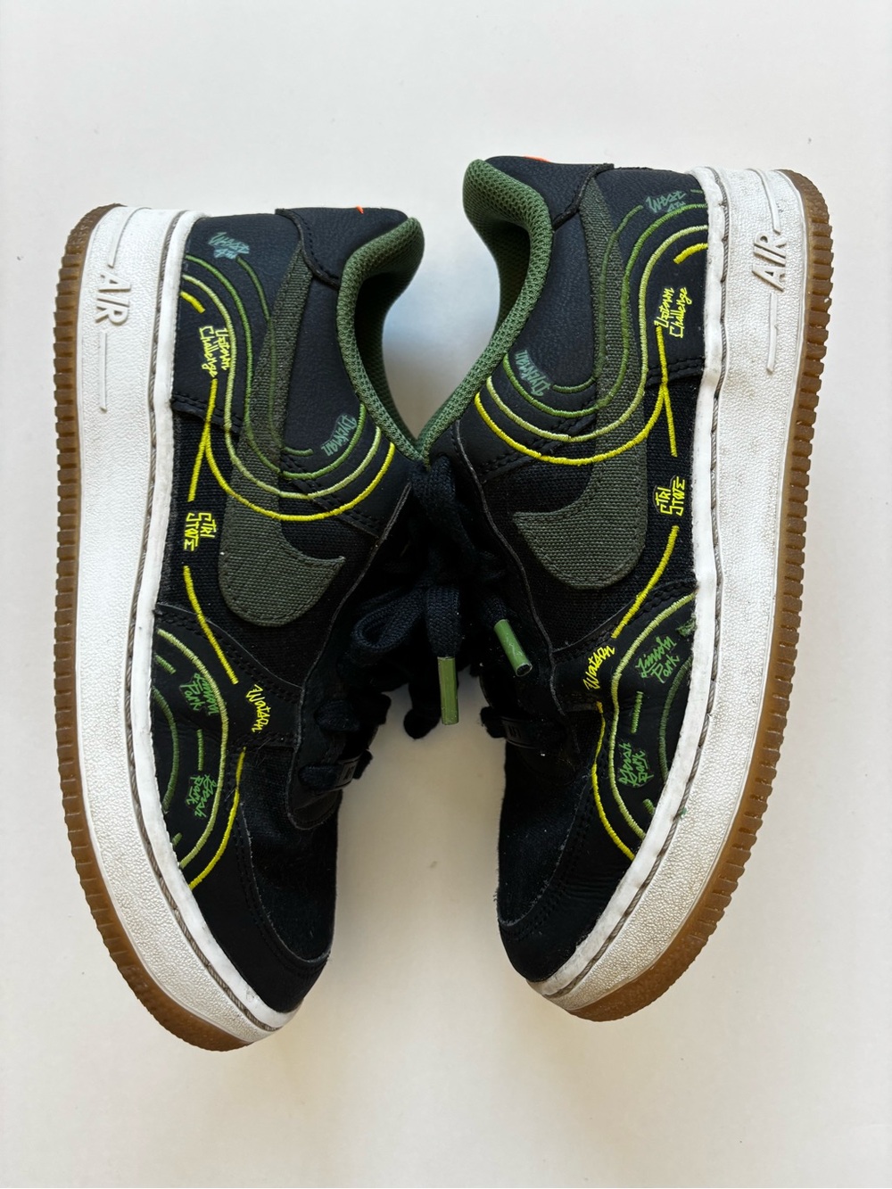 Nike Air Force 1 Lv8 NY vs NY New York Big Kids 5Y Style DV2204-001 EUC